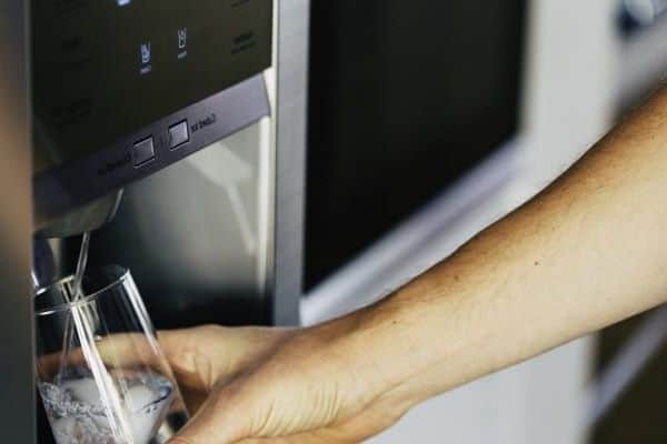 frigidaire refrigerator water dispenser not working