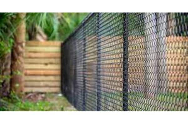 inexpensive ways to cover a chain link fence